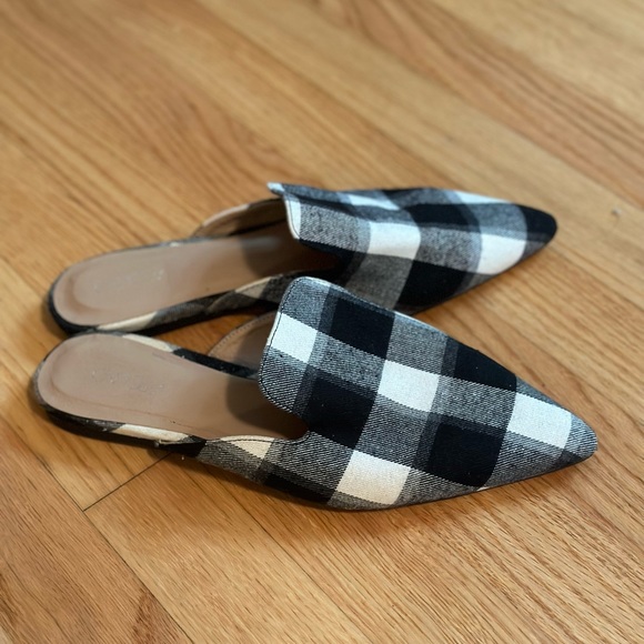 ABOUND Mules Black and White Slip On Size 8.5 - Picture 2 of 6